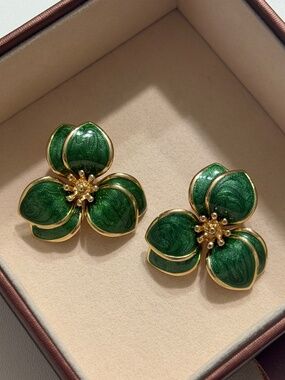 Golden Green 3-Petal Flower Oil Dripping Enamel Statement Earrings.